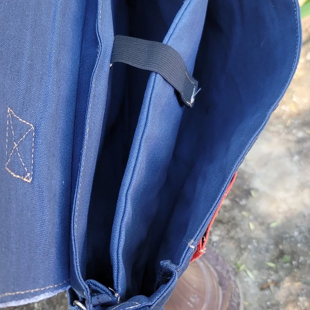 Warner Bros WB Messenger Bag